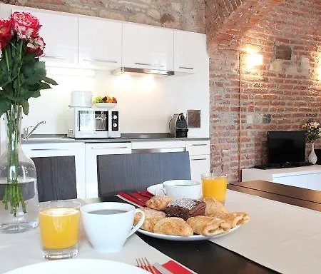Central Prague Apartments Daire