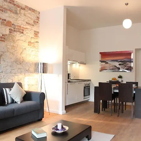 Daire Central Prague Apartments
