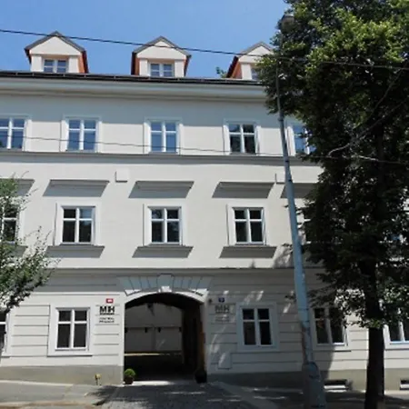 Central Prague Apartments * Praag