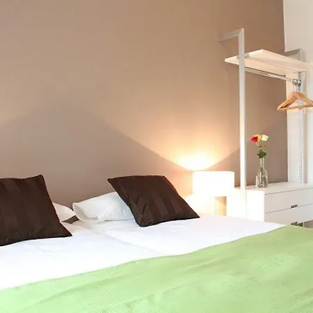 Central Prague Apartments Daire Prag