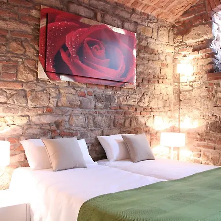 Central Prague Apartments Daire *