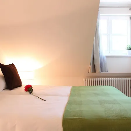 Daire Central Prague Apartments *